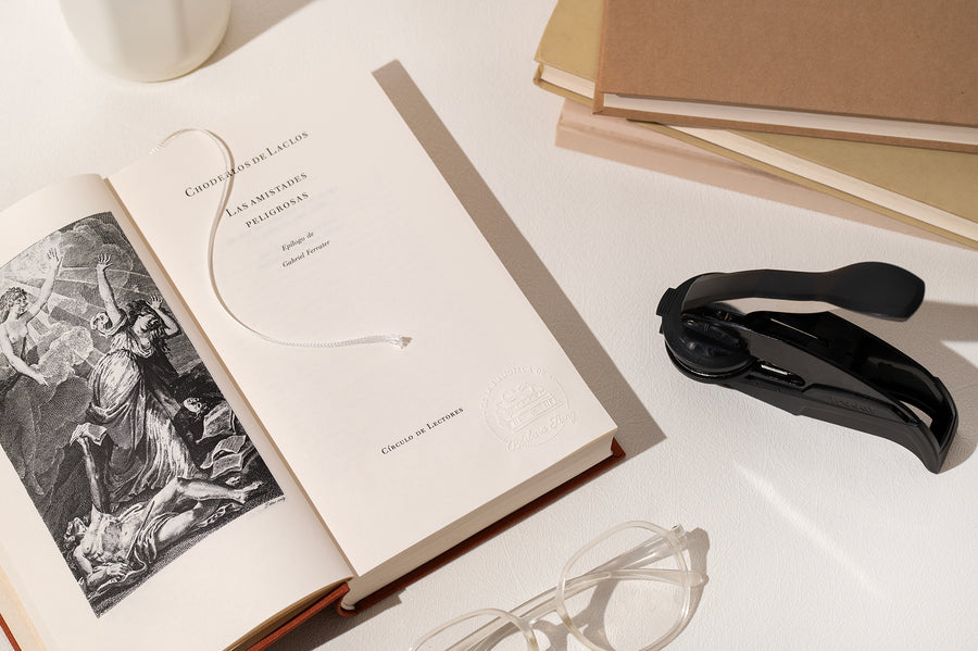 Sello Relieve Ex Libris Libro Gafas